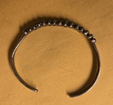 Distinctive Old Fred Harvey Sterling PETIT POINT Turquoise Bracelet - Additional view 3