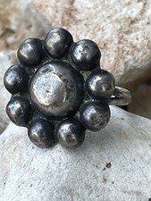 Navajo Dome Bump Ring Fred Harvey Era Vintage Navajo Dome Sterling Ring Size 6 - Additional view 2