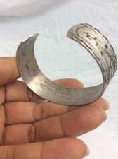 vtg.Native American Navajo Fred Harvey Era silver Stamp whirling  Cuff Bracelet - Additional view 7