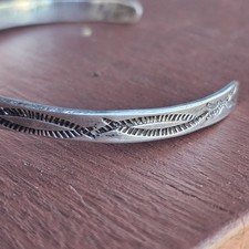 Vintage Fred Harvey Era Sterling Silver Turquoise Cuff Bracelet Arrow Motif - Additional view 2