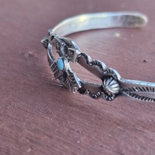 Vintage Fred Harvey Era Sterling Silver Turquoise Cuff Bracelet Arrow Motif - Additional view 3