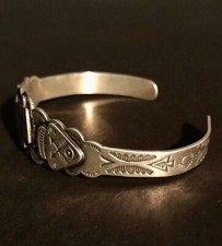 GREAT OLD FRED HARVEY STYLE THUNDERBIRD DESIGN STERLING SILVER BRACELET - Additional view 4