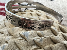 Vintage FRED HARVEY ERA sterling silver DOG CUFF bracelet Southwestern 6