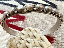 Vintage SOUTHWESTERN FRED HARVEY ERA RAINDROP cuff bracelet sterling 7