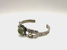 Vintage Fred Harvey Era Navajo Style Sterling Green Turquoise Cuff Bracelet - Additional view 7