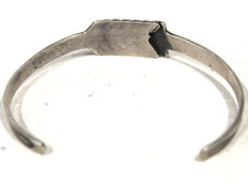 Vintage Sterling Silver Bracelet w/ Green Stone - Arrows - Fred Harvey Era - Additional view 6