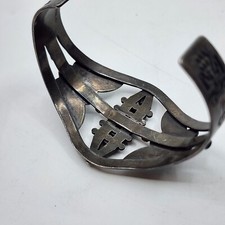Vintage Fred Harvey Era Sterling Petit Point Cuff Bracelet - Additional view 5