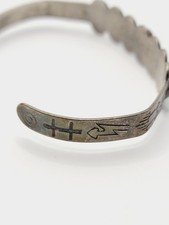 Vintage Fred Harvey Era Native American Coin Silver Turquoise Cuff Bracelet - Additional view 3