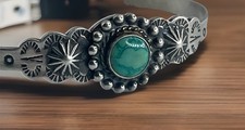 Fred Harvey Era Sterling Child's Navajo Cuff Bracelet with Turquoise Stone 7g - Additional view 1