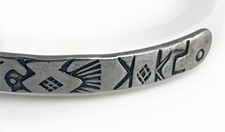 Fred Harvey Era Sterling Child's Navajo Cuff Bracelet with Turquoise Stone 7g - Additional view 7