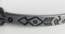 Fred Harvey Era Sterling Child's Navajo Cuff Bracelet with Turquoise Stone 7g - Additional view 9