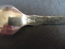 NAVAJO INDIAN SWASTIKA ARROWS FRED HARVEY Era STERLING SILVER SOUVENIR SPOON - Additional view 3