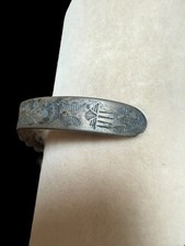 1940s Fred Harvey Navajo Coin Silver Stamped Arrow & Thunderbird Cuff Bracelet - Additional view 15