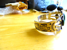 Vintage Fred Harvey Navajo Green Turquoise Silver Cuff Bracelet w/Thunderbirds - Additional view 4