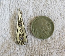 Navajo Indian Fred Harvey Era Sterling Silver Whirling Logs Design Arrow Pin - Additional view 1