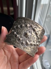 Old Fred Harvey Era Navajo Repousse&Stamped Sterling Silver Cuff Bracelet 64g - Additional view 6