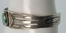 Fred Harvey Era Old Pawn Navajo Handwrought Symbol Stamped Turquoise Bracelet - Additional view 4
