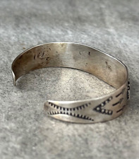 OLD EARLY FRED HARVEY ERA Navajo Turquoise THUNDERBIRD CYCLONE Sterling Bracelet - Additional view 6