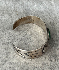 OLD EARLY FRED HARVEY ERA Navajo Turquoise THUNDERBIRD CYCLONE Sterling Bracelet - Additional view 7