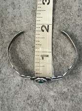 OLD FRED HARVEY ERA Navajo Turquoise Double ARROW SCALLOPED Sterling Bracelet - Additional view 9