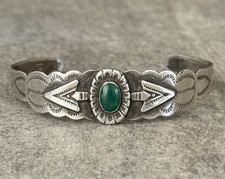 OLD FRED HARVEY ERA Navajo Turquoise Double ARROW SCALLOPED Sterling Bracelet