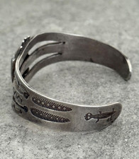 Early  Fred Harvey Era Navajo Turquoise Gila monster silver Bracelet 6.75 in - Additional view 6
