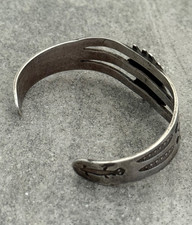 Early  Fred Harvey Era Navajo Turquoise Gila monster silver Bracelet 6.75 in - Additional view 8