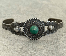 Vintage FRED HARVEY ERA HAND NAVAJO Turquoise CONCHO Sterling Bracelet 6.5 in