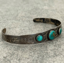 OLD FRED HARVEY ERA Navajo THREE Turquoise Stamped Sterling Bracelet 7 in - Additional view 2