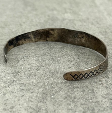 OLD FRED HARVEY ERA Navajo THREE Turquoise Stamped Sterling Bracelet 7 in - Additional view 7