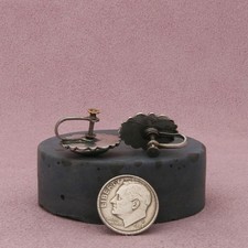 fred harvey era sterling silver vintage green turquoise screw-back earrings - Additional view 2