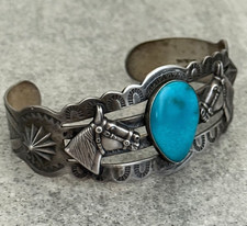 RARE Vintage FRED HARVEY ERA Navajo Turquoise HORSE REPOUSSE Sterling Bracelet - Additional view 13