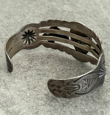 RARE Vintage FRED HARVEY ERA Navajo Turquoise HORSE REPOUSSE Sterling Bracelet - Additional view 9