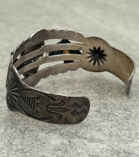 RARE Vintage FRED HARVEY ERA Navajo Turquoise HORSE REPOUSSE Sterling Bracelet - Additional view 10