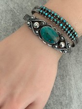 Vintage FRED HARVEY Era Navajo Turquoise Scalloped Sterling Bracelet 6.75 in - Additional view 4