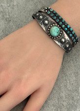 OLD FRED HARVEY ERA Navajo Turquoise THUNDERBIRD Sterling Bracelet 6.75 in - Additional view 5