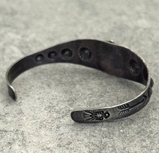 OLD FRED HARVEY ERA Navajo Turquoise THUNDERBIRD Sterling Bracelet 6.75 in - Additional view 8