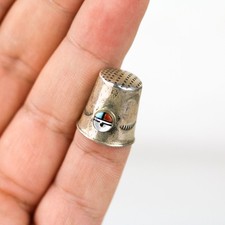 Old Fred Harvey Era Zuni Sterling Silver Sun Face Inlay Thimble - Additional view 3