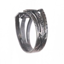 sz6 c1930 Vintage Navajo sterling silver Fred Harvey whirling logs/arrows ring - Additional view 1
