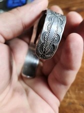Vintage Fred Harvey Era Navajo Sterling Silver Turquoise Stamped Cuff Bracelet - Additional view 6