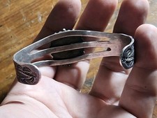 Vintage Fred Harvey Era Navajo Sterling Silver Turquoise Stamped Cuff Bracelet - Additional view 8