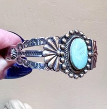Wonderful Native American Fred Harvey Ornate Sterling Silver Turquoise Bracelet - Additional view 2