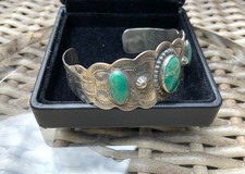 Vintage Fred Harvey Era Navajo Sterling Cerrillos Green Turquoise Cuff Bracelet - Additional view 6