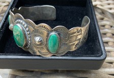 Vintage Fred Harvey Era Navajo Sterling Cerrillos Green Turquoise Cuff Bracelet - Additional view 7
