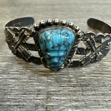 Amazing VTG Fred Harvey Era Navajo Sterling Stamped Turquoise Cuff Bracelet - Additional view 1