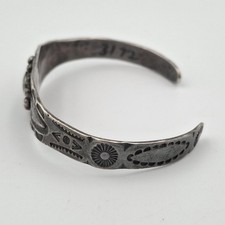 Vintage Fred Harvey Era 925 Sterling Silver Green Turquoise Arrow Cuff Bracelet - Additional view 3