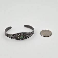 Vintage Fred Harvey Era 925 Sterling Silver Green Turquoise Arrow Cuff Bracelet - Additional view 10