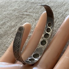 OLD Fred Harvey Era Navajo Sterling Silver Turquoise Reverse Punch Row Bracelet - Additional view 14