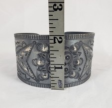 1930s NAVAJO FRED HARVEY ERA X LARGE STAMPED CUFF BRACELET WHIRLING LOG 107 GRAM - Additional view 18
