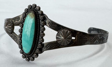 Vintage Fred Harvey Era Sterling Silver Stamped Turquoise Cuff Bracelet [105GCS] - Additional view 5